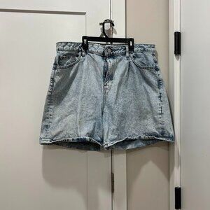 Denim Shorts Mid-Thigh Length